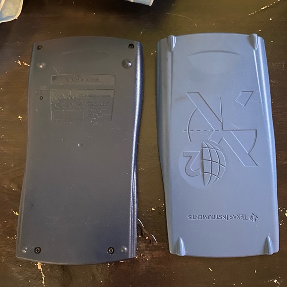 Texas Instruments calculator - Picture 2 of 3